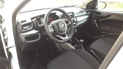 Imagem 6 de 13 de Fiat Argo