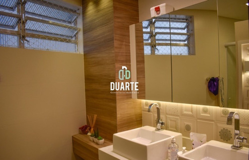 Imagem 8 de 21 de Vendo Excelente Apartamento Reformado No Gonzaga, 2 Quartos, 2 Banheiros, Santos, 104m2 Úteis - Ap04060 - 69683949
