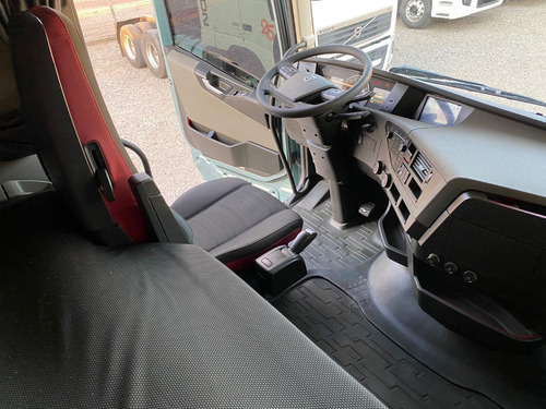 Imagem 10 de 20 de Volvo Fh 540 6x4 Ano 2021 Verde Globetrotter Traçado 6x4
