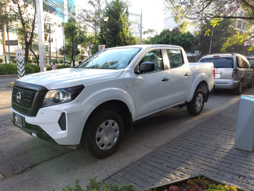 Nissan Frontier 2.5 Se Dc 4X2 Mt
