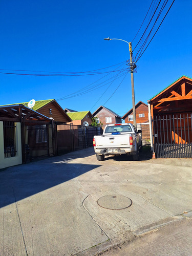 Arriendo Amplia Casa En Lomas Coloradas