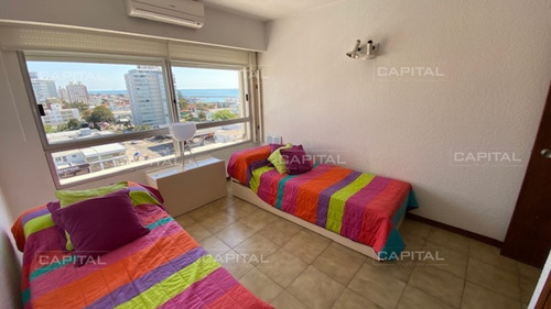 Imagen 19 de 30 de Apartamento Con Vista Al Mar En Venta - Punta Del Este Peninsula-ref:31431