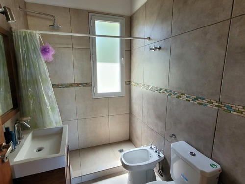 Imagen 16 de 25 de Alquiler Temporario - Casa Quinta Con Jardín Parquizado De 2000m2 - Minuanes Barrio Abadia