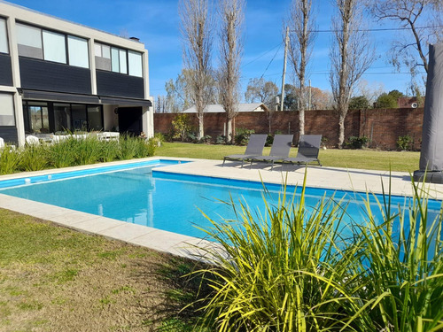 Casa En Venta Buenos Aires Golf, Bella Vista