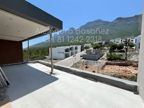 Casa Con Alberca Privada Y Triple Terraza En Cumbres Elite Premier Mty