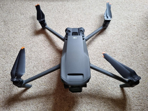 Imagen 5 de 8 de Dji Mavic 3 Con Controlador