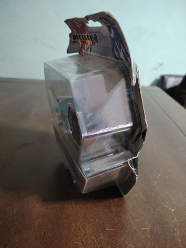 Figura De Acción Bakigan Hydorous Con Dos Tarjetas (Usado)