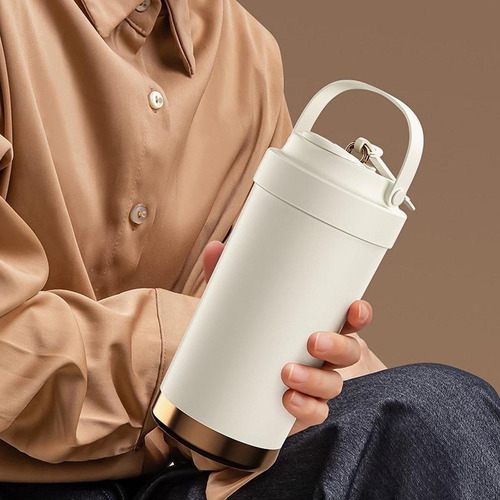 Botella De Agua Con Aislamiento De VacĂo, Taza De Blanco