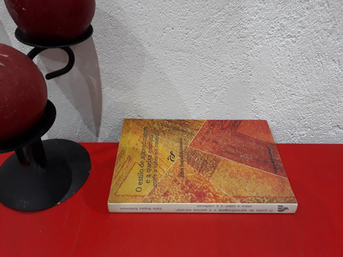 Livro: O Estilo De Aprendizagem E A Queixa Escolar Entre O Saber E O Conhecer - Edith Regina Rubinstein - 1ª Edição 2003 (Usado)