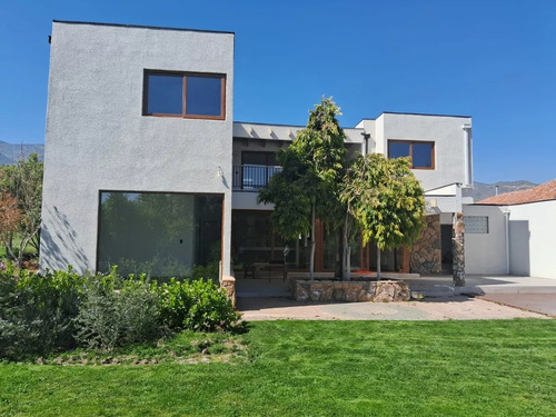 Linda Casa Nueva En Condominio/ Chicureo/ 1321 Mt2 / 370 Mt2