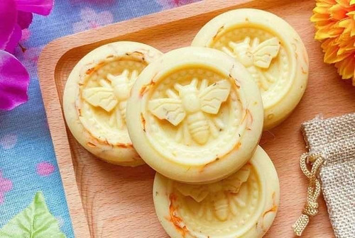 Molde Silicona 6 Cavidades Abejas - Repostería Jabones Velas Color Sorpresa
