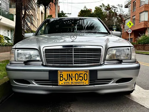 Mercedes-benz Clase C 2.4 Elegance 4 P