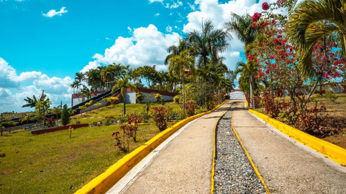 Imagen 13 de 28 de Villa En Venta Autopista Duarte, Santo Domingo 829 822 6540