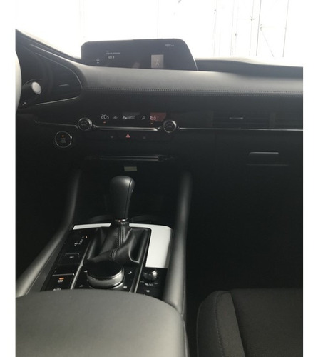 Mazda 3 Touring Automatico 2021 Plata Estelar