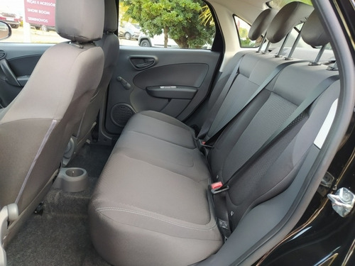 Imagem 7 de 12 de Fiat Grand Siena 1.4