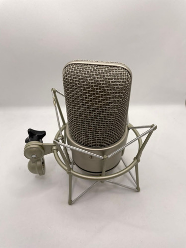 Microfone Estudio Neumann Tlm 49 F Condensador Mostruário Cor Dourado