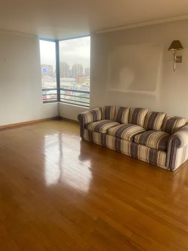 Departamento En Arriendo De 4 Dorm. En Vitacura