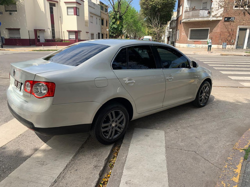 Volkswagen Vento 1.9 I Luxury Dsg