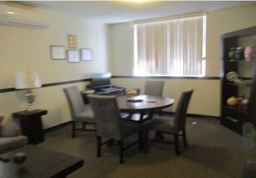 Casa En Venta En El Centro En Monterrey