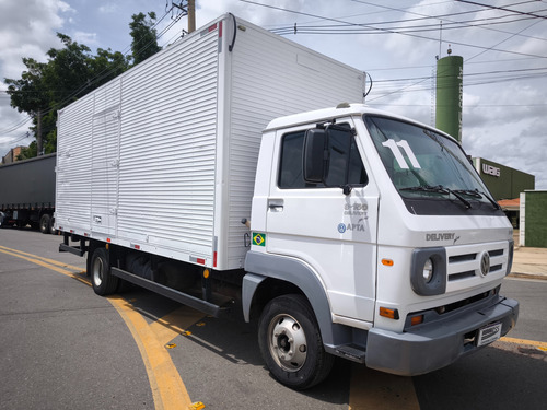 Vw 8.150 Delivery Plus, 4x2 Volkswagen Baú 6,20m