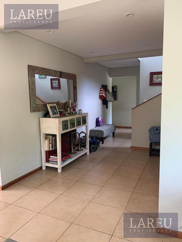 Imagen 9 de 25 de Casa En Venta - Barrio Boulevares