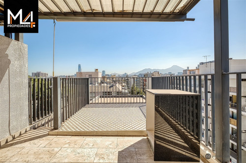 Departamento Triplex Con Quincho Privado En Azotea, 2 Dorm.