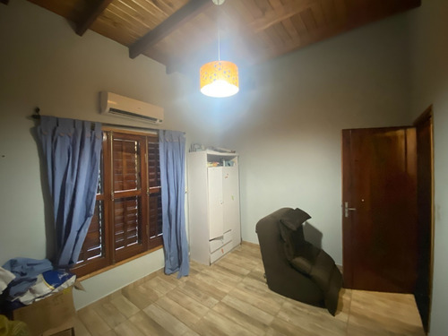 Imagen 20 de 28 de Hermosa Casa En Venta En Cambyreta