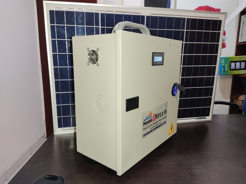 Imagen 4 de 10 de Planta Solar Fv40 Kit Básico Bombillos Led, Tomas Usb Y 110v