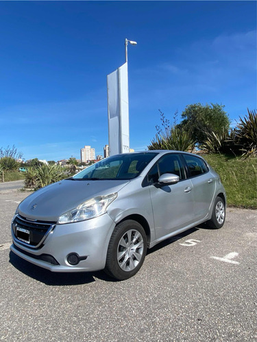 Peugeot 208 1.5 Active