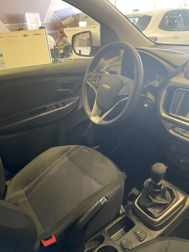 Imagen 17 de 25 de Suv Chevrolet Spin 1.8 Nafta Lt Manual 5 Asientos 105cv Ep
