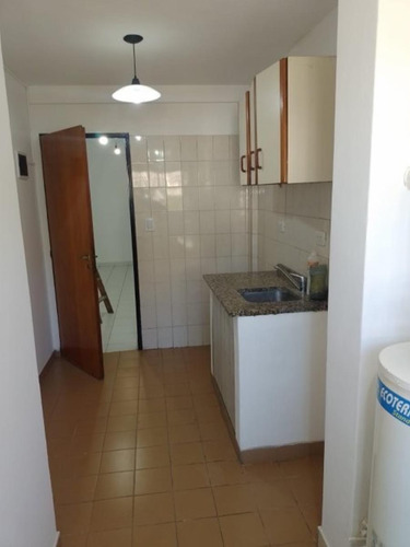 Venta De Excelente Departamento 3 Ambientes En Barrio Coca Cola - Monte Grande - Complejo Docentes 3 - Torres Blancas