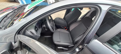 Imagem 9 de 12 de Volkswagen Gol