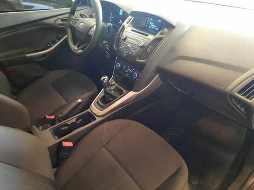 Imagen 13 de 14 de Ford Focus 1.6 5p S 2017