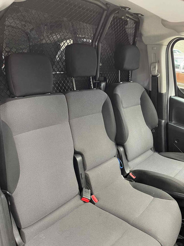 Imagen 10 de 14 de Peugeot Partner 2017 1.6 Hdi Maxi Mt