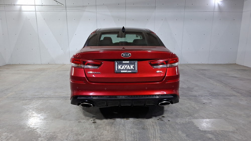 Kia Optima 2.0 TURBO SXL AUTO