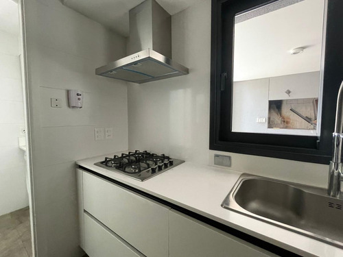 Imagen 15 de 30 de Departamento - Puerto Buceo- 3 Dorm Y Servicio Completo- 3 Gges Con Renta