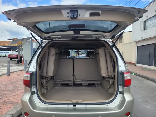 Toyota Fortuner 2.7l 4x4