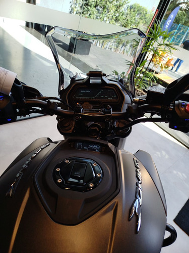 Dominar 400 Bajaj - Fp