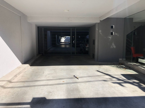 Imagen 4 de 16 de Dpto 2 Amb Con Terraza Y Cochera - 2° Piso ¡ultima Unidad! - C/ Renta