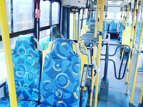 Imagem 7 de 9 de Ônibus Urbano