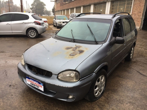 Imagen 9 de 17 de Chevrolet Corsa Wagon Gls 16v