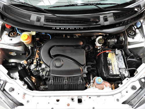 Imagem 10 de 12 de Fiat Uno Vivace 1.0 8v (flex) 4p Flex Manual