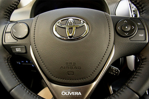 Imagen 11 de 13 de Toyota Yaris Sedán Xls At Tss - 0km Olivera Automotores