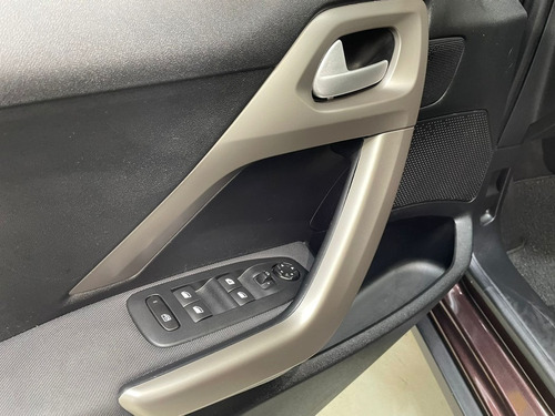 Imagem 12 de 15 de Peugeot 2008 1.6 16v Allure Pack 2020