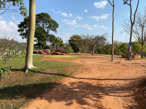 Imagem 21 de 30 de Sítio 20 Alqueires, Casa Sede Com 2 Dormitórios, 1 Suíte Com Banheira, Escritório, Casa De Caseiro, Área De Lazer Completa, Árvores Frutíferas - St00169 - 70653265
