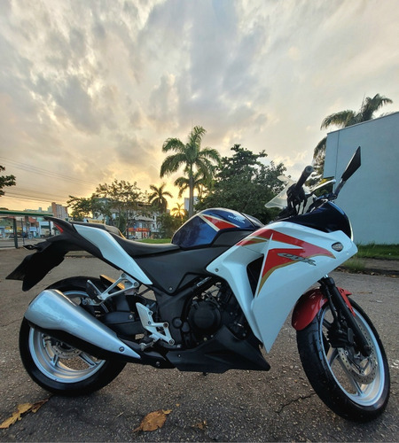 Honda  Cbr 250r