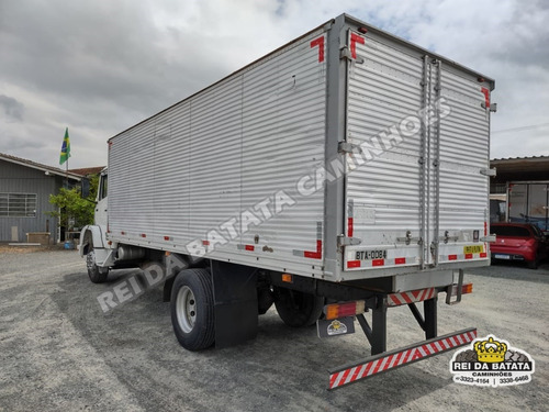 Mercedes Benz L 1218 Turbo Baú 6,40m Revisado