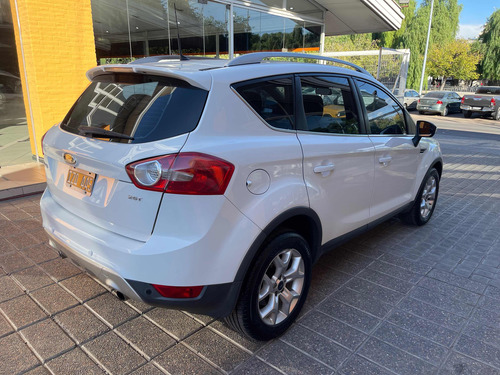 Ford Kuga 2.5 Titanium At 4x4 L (ku05)