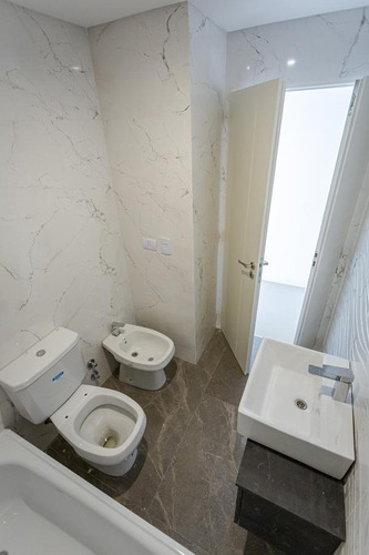 Imagen 14 de 20 de Venta 2 Amb A Estrenar Al Frente En Villa Devoto