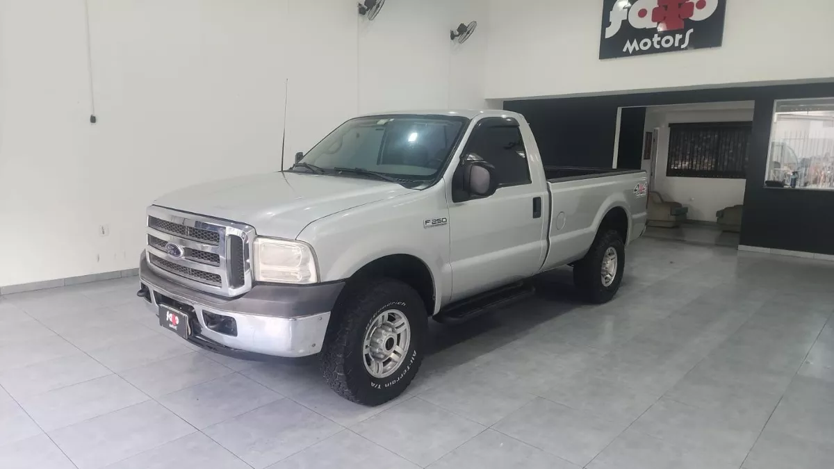 Ford F-250 3.9 Xlt 4x4 2p